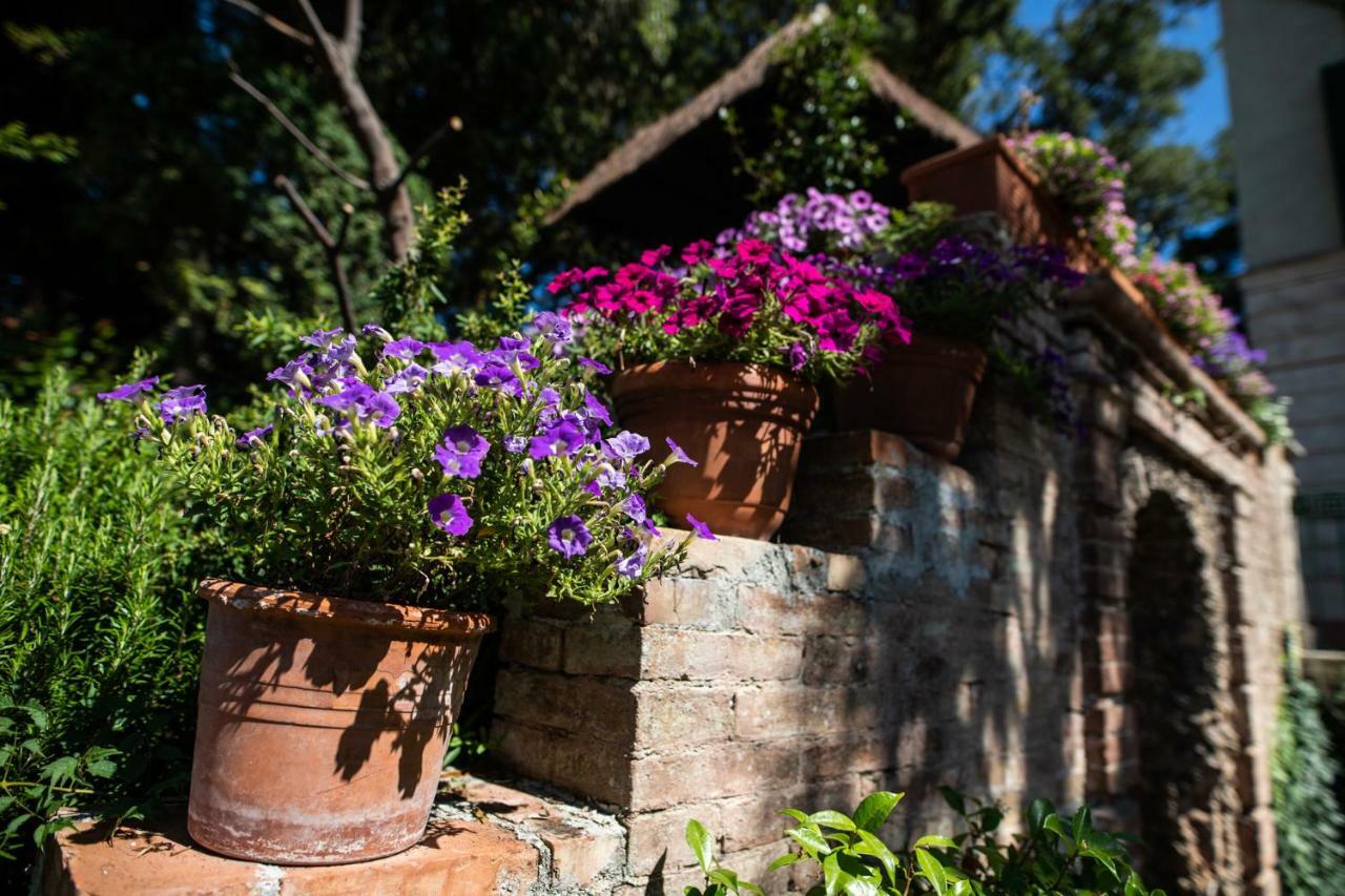 Villa Bonelli Siena Exterior foto